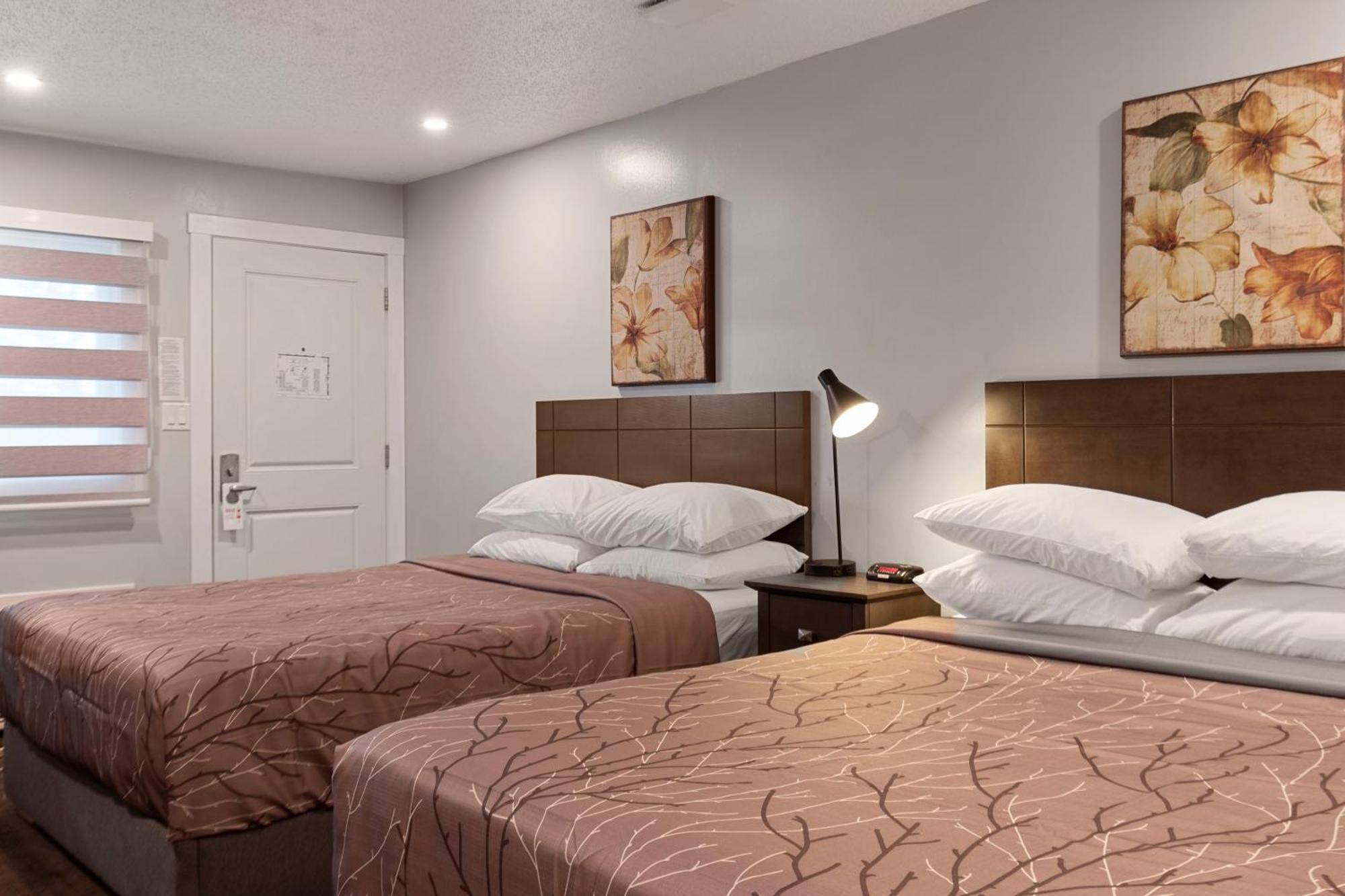 Oasis Inn Kelowna Eksteriør bilde