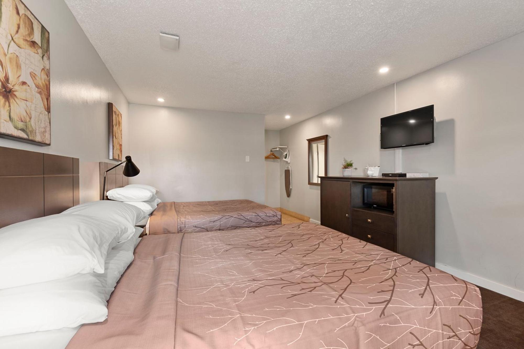 Oasis Inn Kelowna Eksteriør bilde